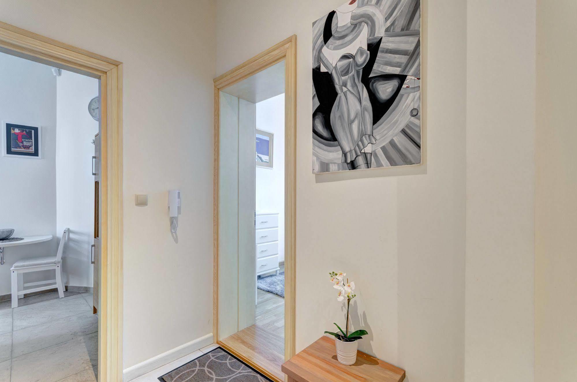Dom & House - Apartments Sobieskiego โซพอต ภายนอก รูปภาพ